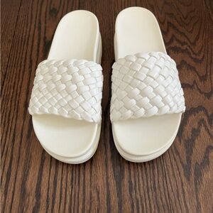 Women's White Woven Slide Sandals